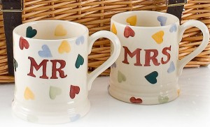 Mr and Mrs mugs as gift for in-laws