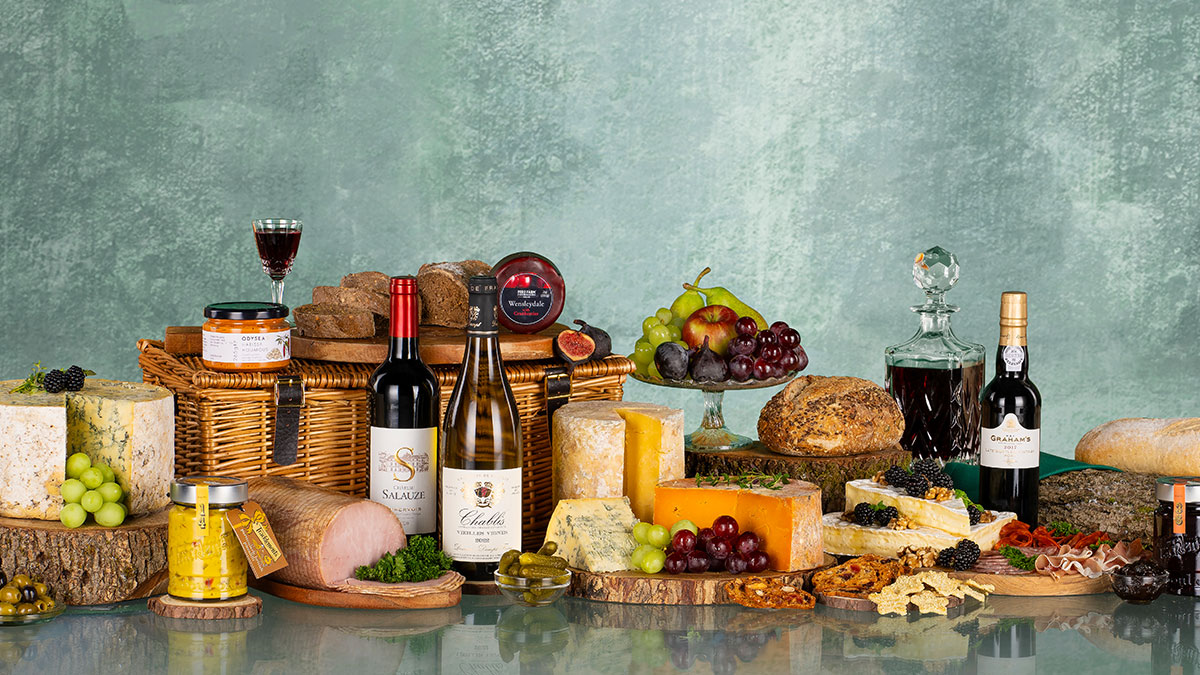 Christmas Hamper Gift Guide