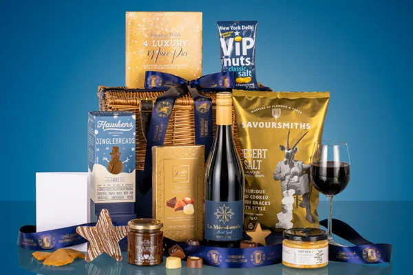 Corporate hampers with branded ribbon for a Premier League football club